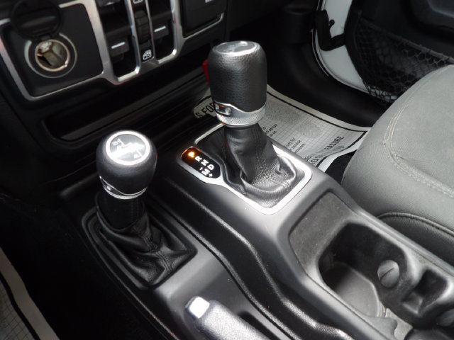 Used 2019 Jeep Wrangler Unlimited Sport S AWD/4WD image 26