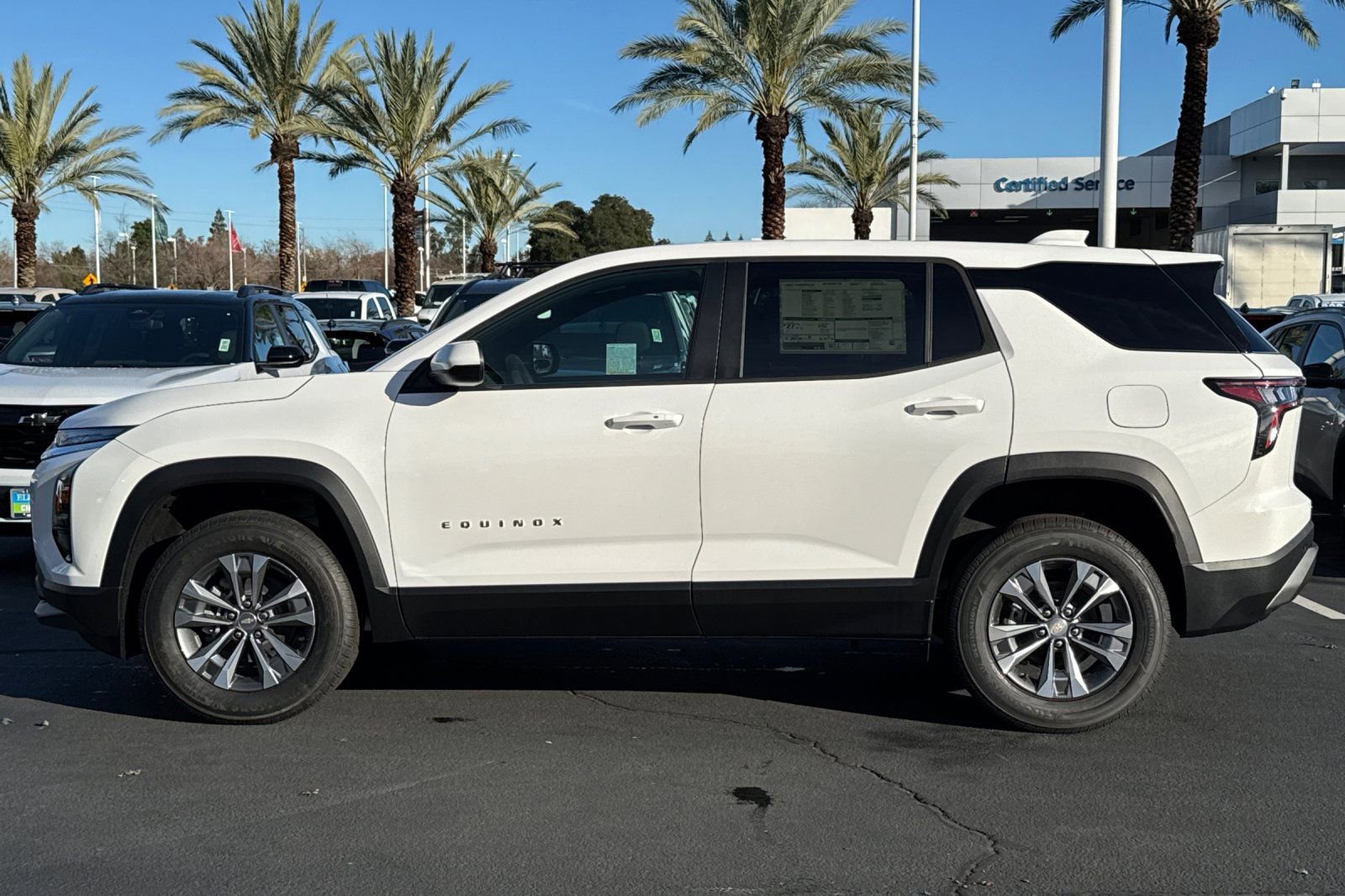 New 2026 Chevrolet Equinox LT image 6