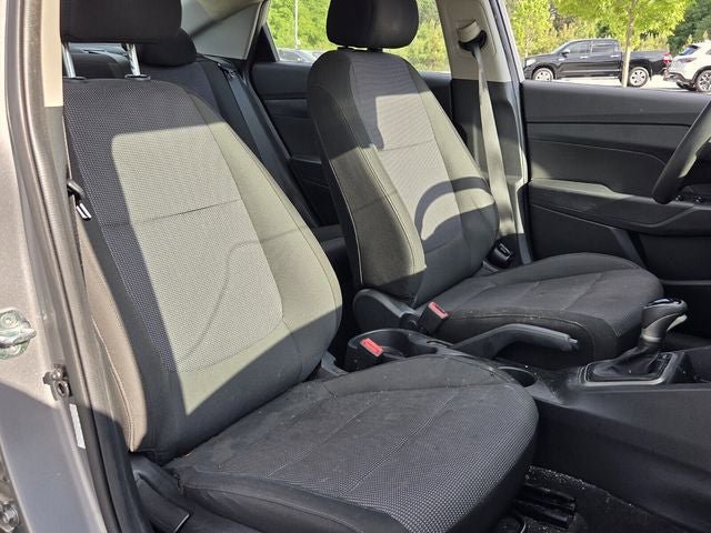 Used 2021 Hyundai Accent SE FWD image 14