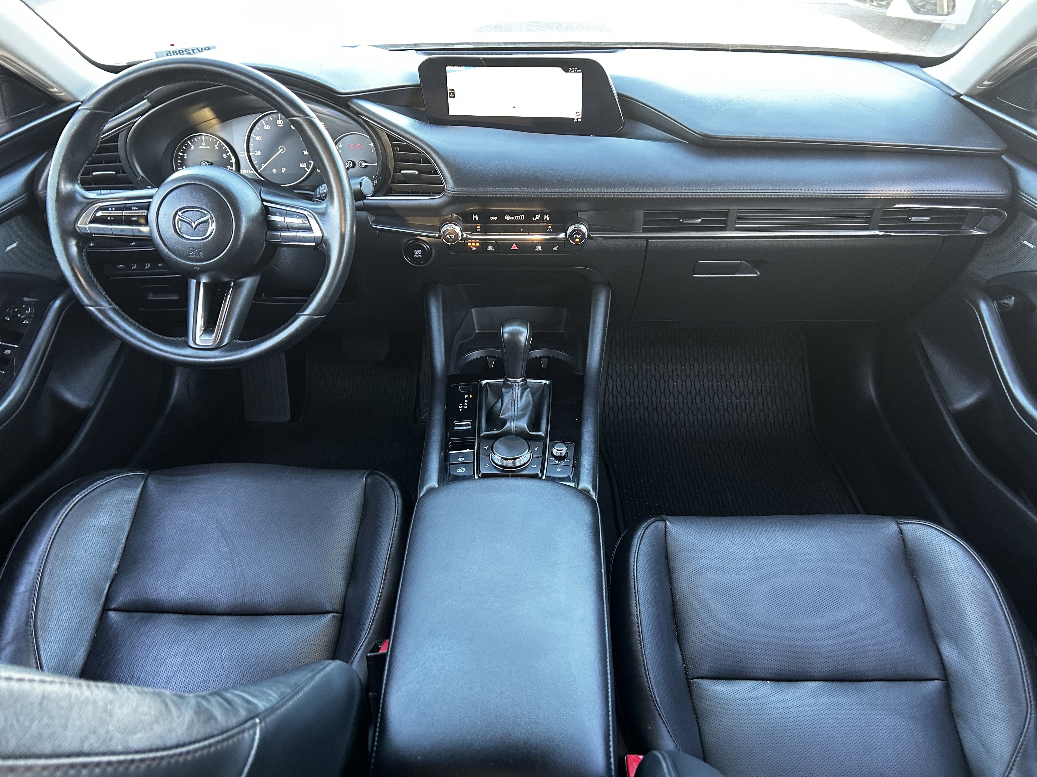 Used 2023 MAZDA MAZDA3 s image 14