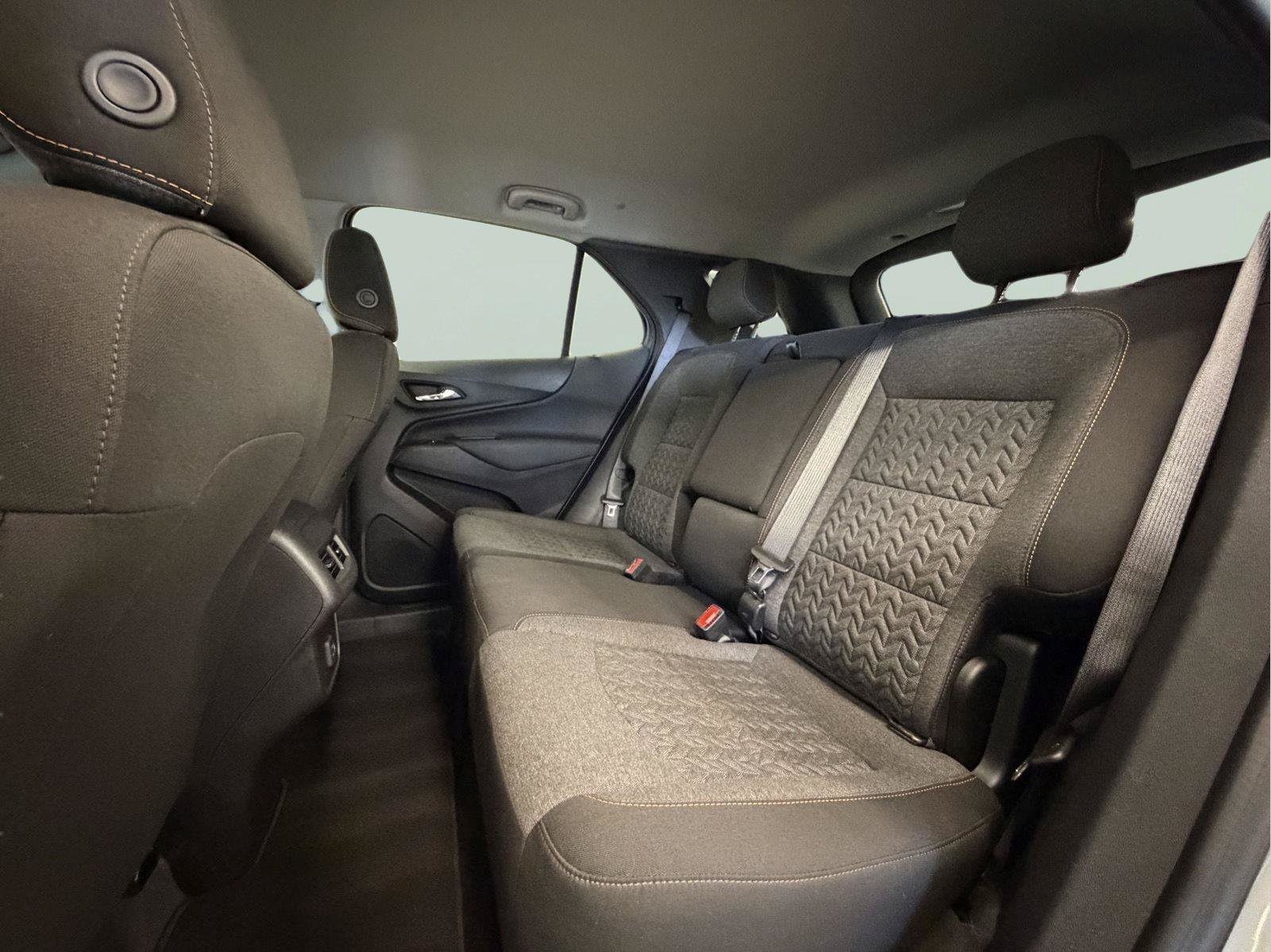 Used 2024 Chevrolet Equinox LT AWD/4WD image 26