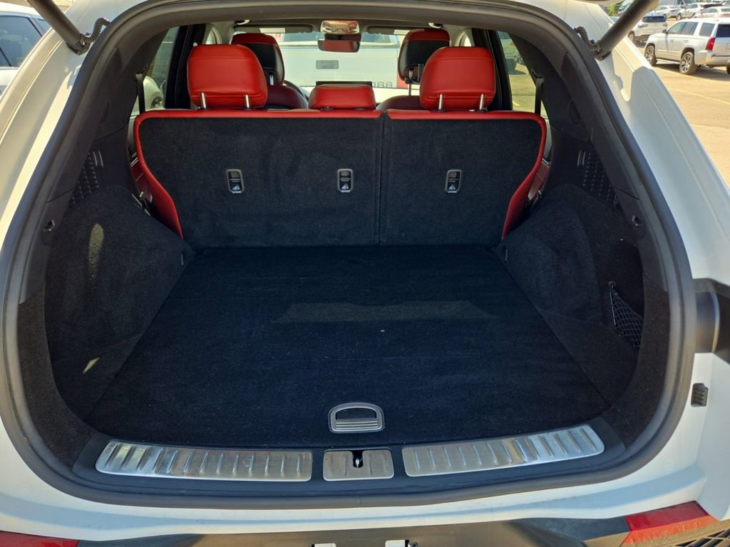 Used 2023 Genesis GV70 2.5T w/ Sport Prestige Package image 8