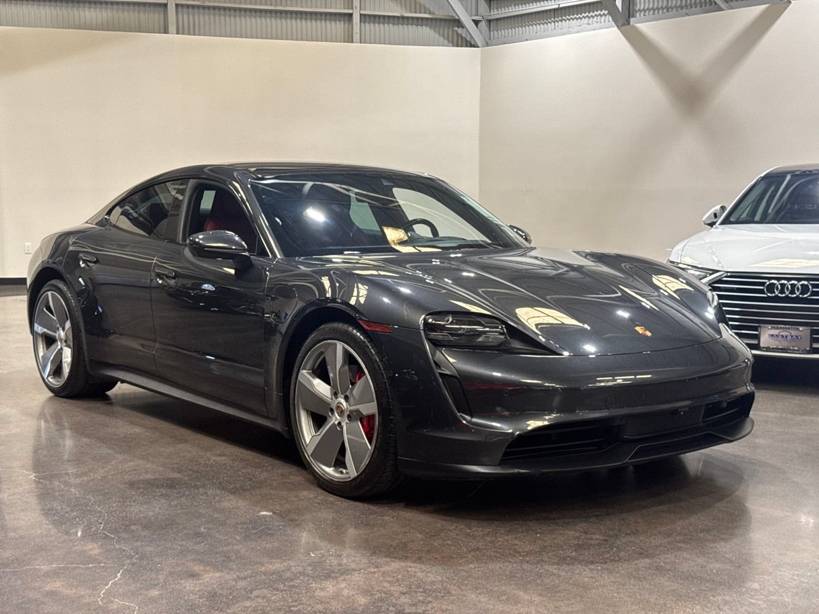 Used 2020 Porsche Taycan 4S AWD/4WD image 4