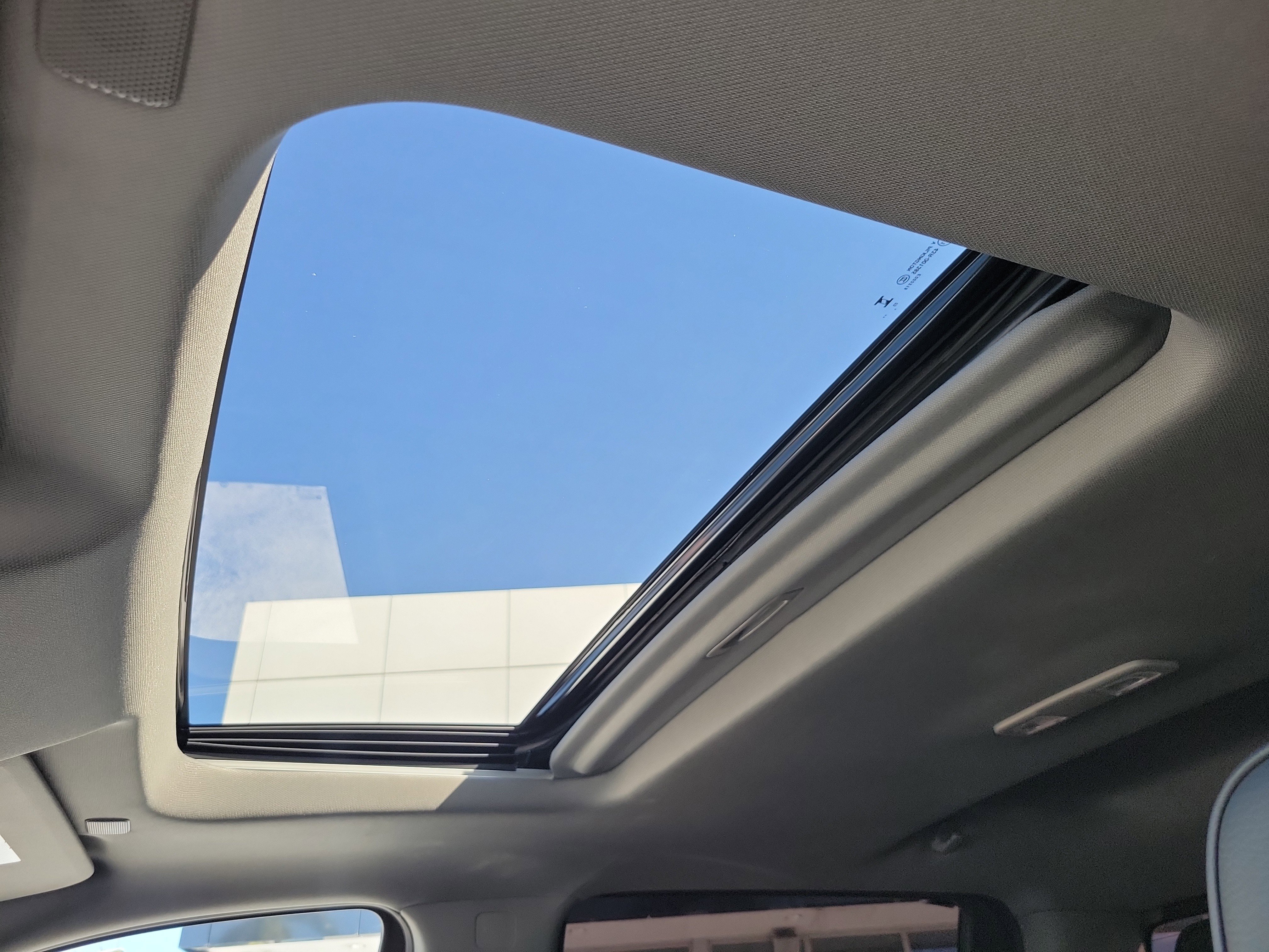 Used 2024 GMC Sierra 1500 Denali w/ Technology Package image 12