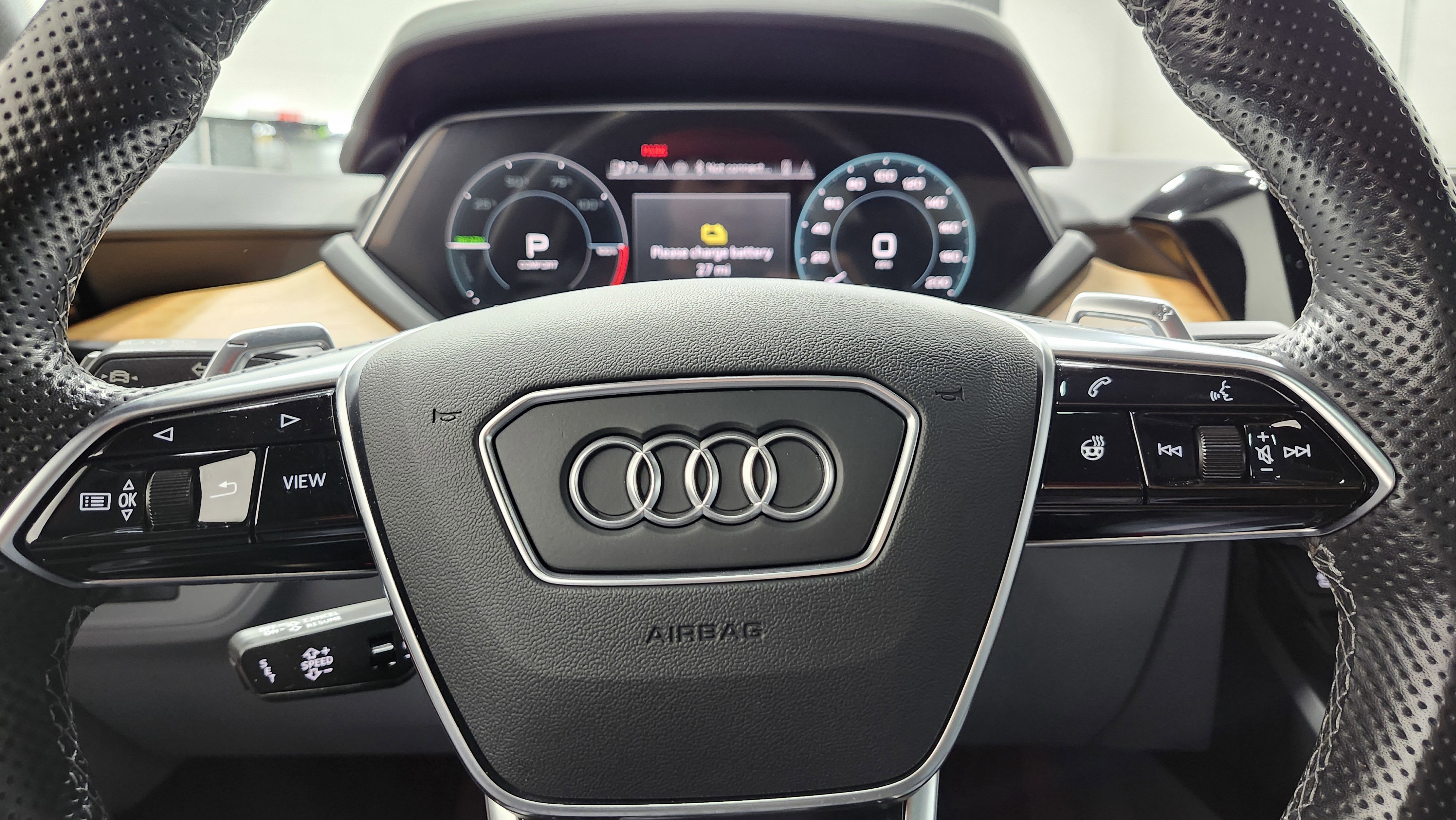 Used 2024 Audi e-tron GT Premium Plus image 30