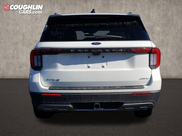 New 2026 Ford Explorer Active w/ Active Comfort Package image 7