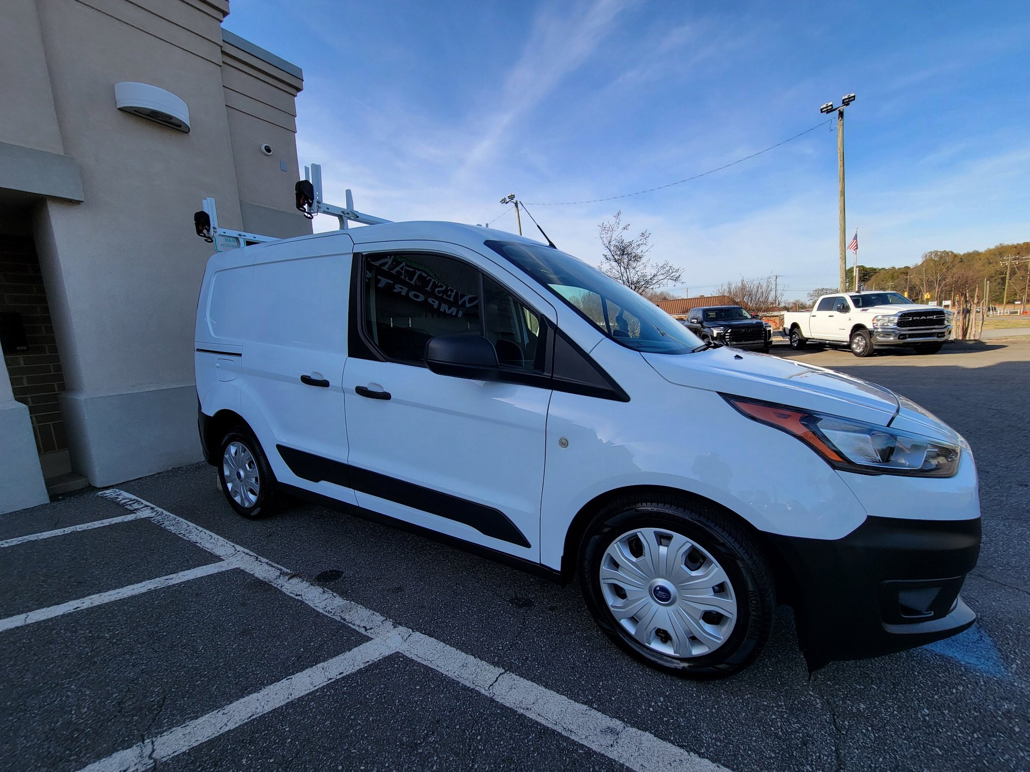 Used 2021 Ford Transit Connect XL image 15