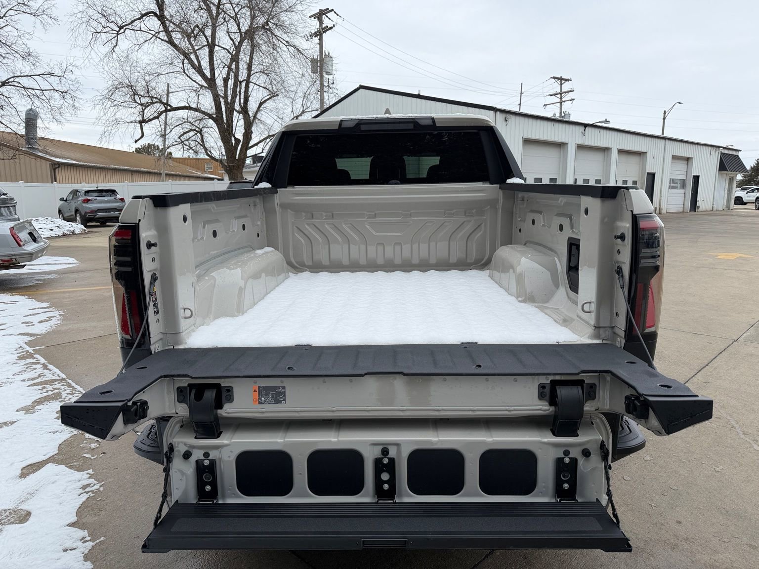 New 2026 GMC Sierra EV Elevation AWD/4WD image 36