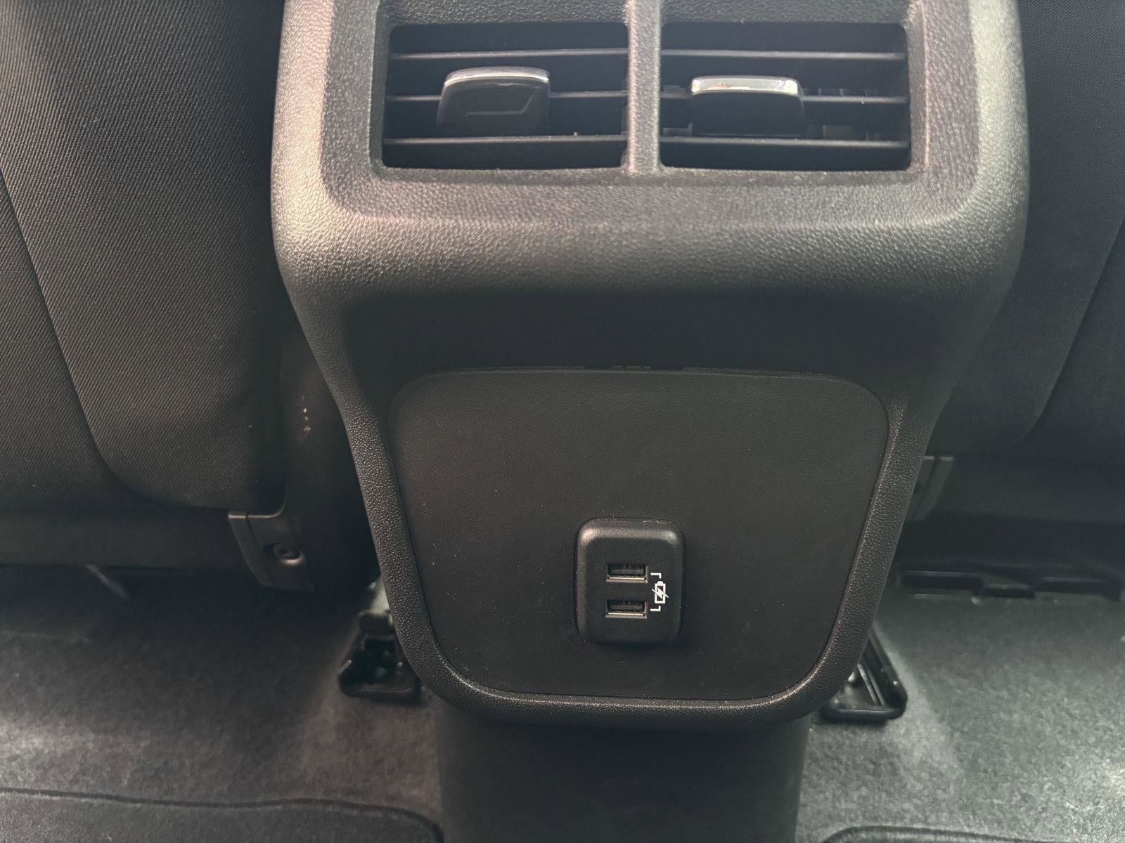 Used 2024 Chevrolet Equinox LS AWD/4WD image 23