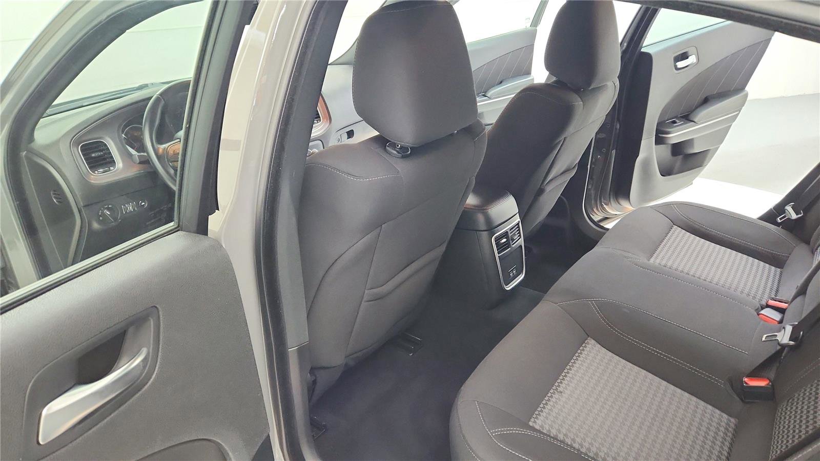Used 2023 Dodge Charger SXT image 24