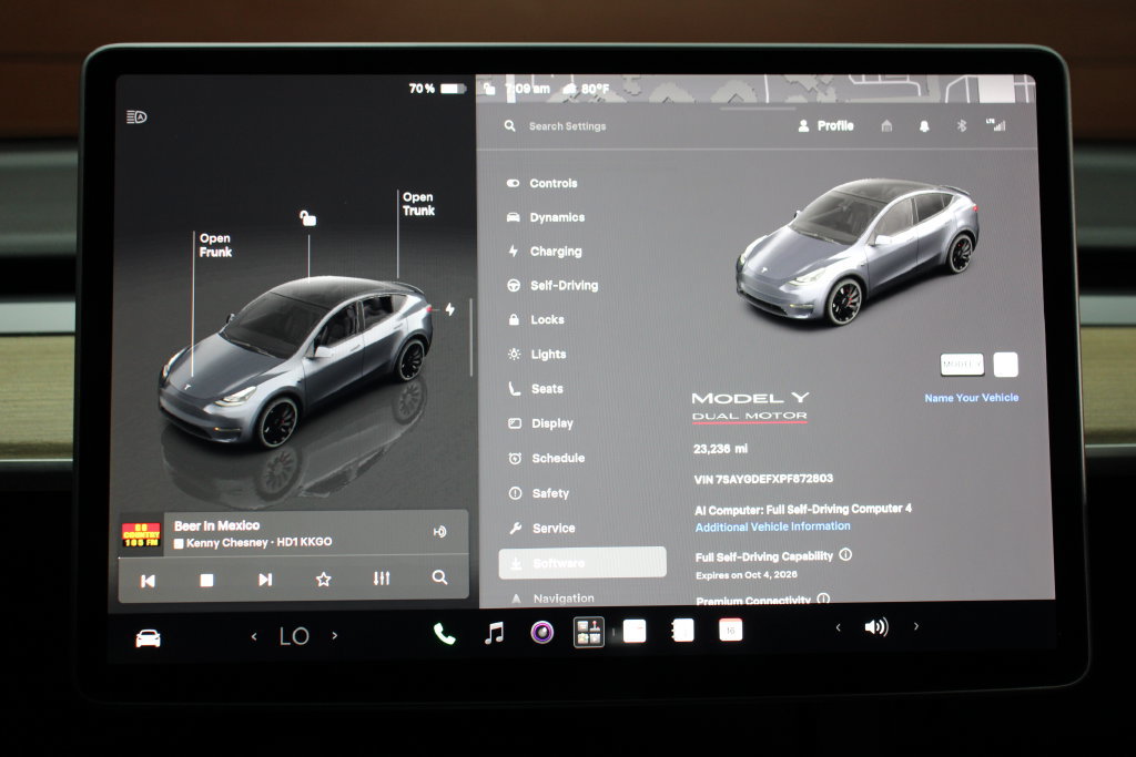 Used 2023 Tesla Model Y Performance AWD/4WD image 25