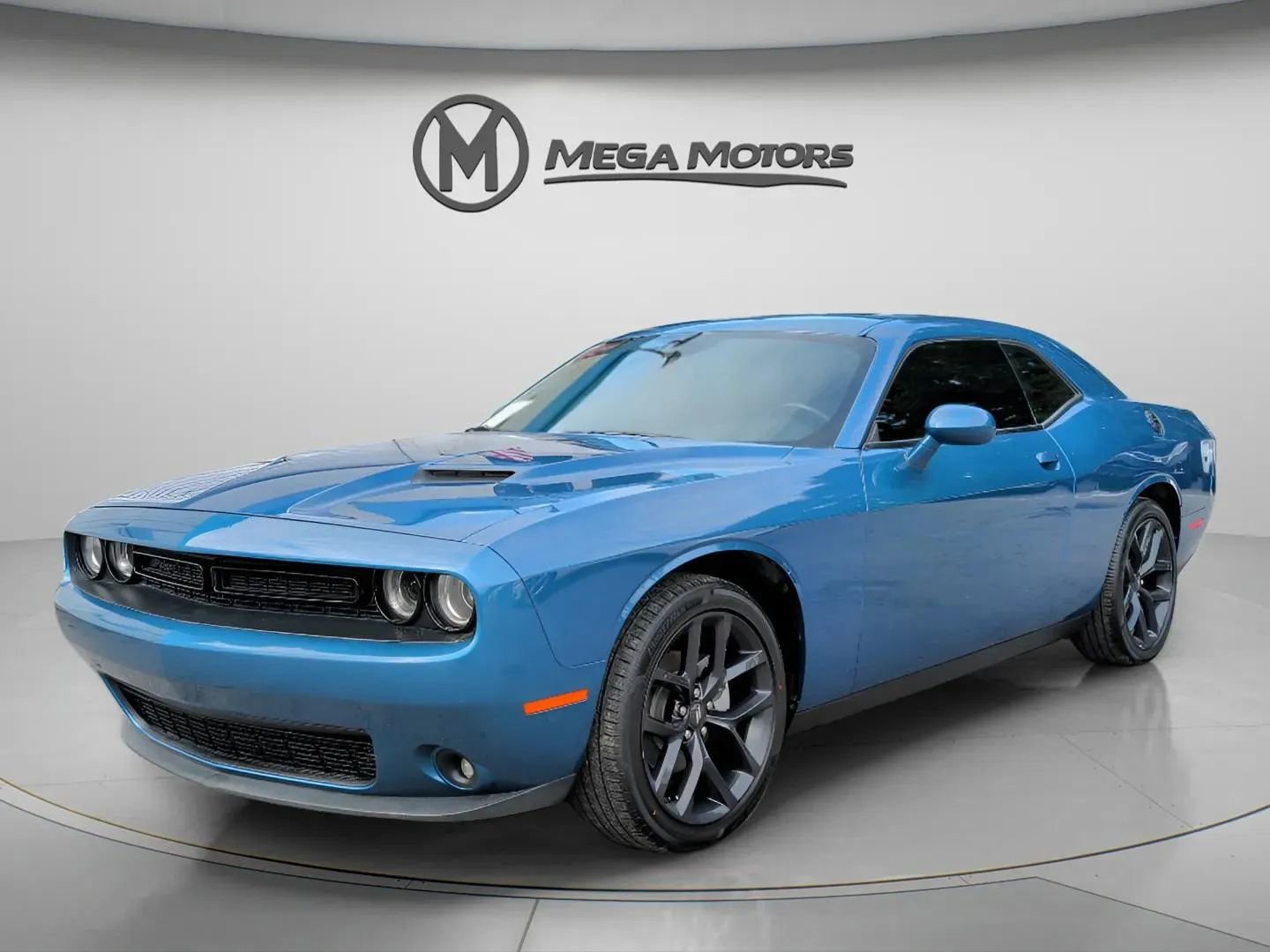 Used 2022 Dodge Challenger SXT w/ Blacktop Package