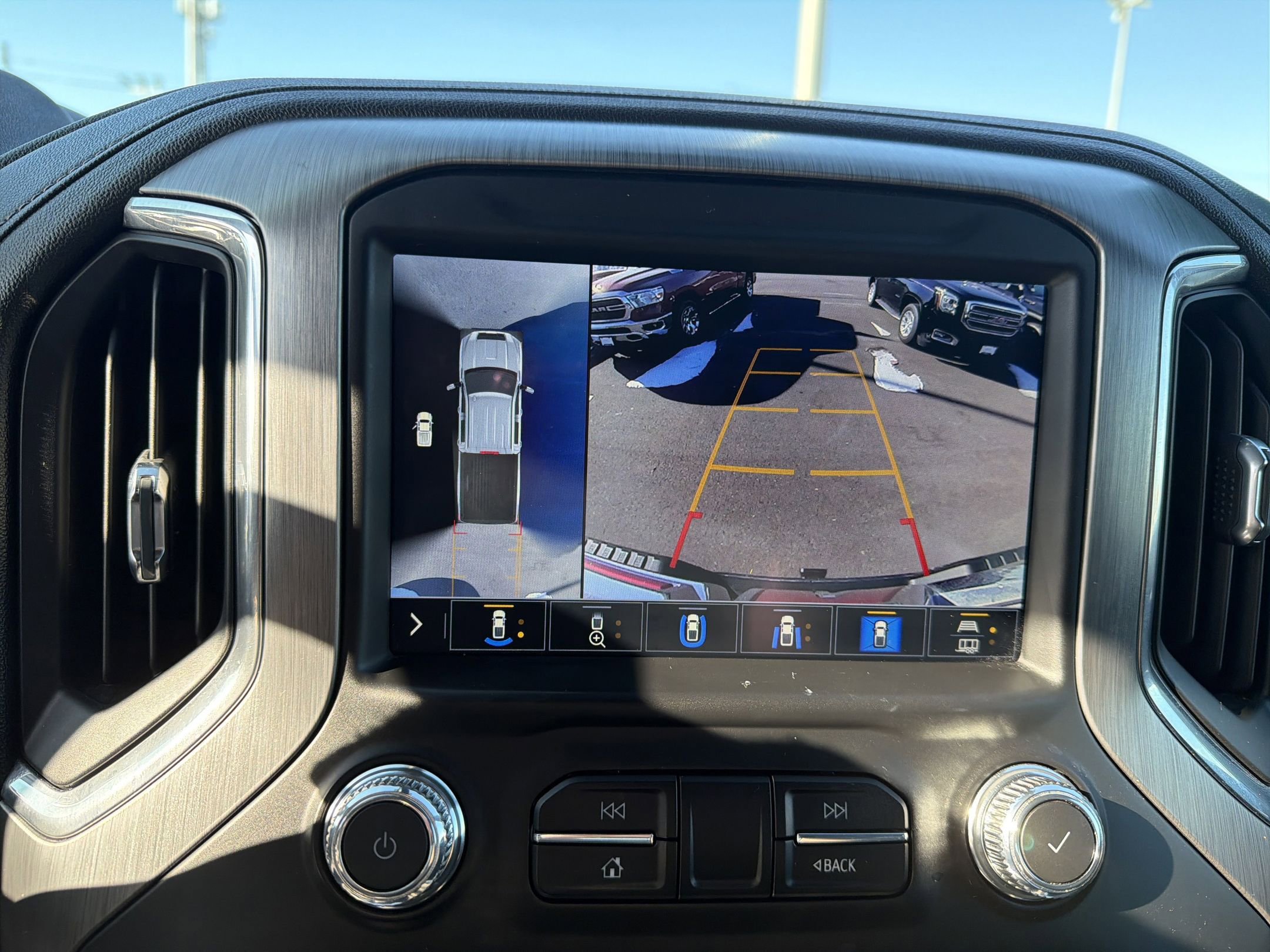 Certified 2020 GMC Sierra 2500 Denali w/ Denali Ultimate Package image 24