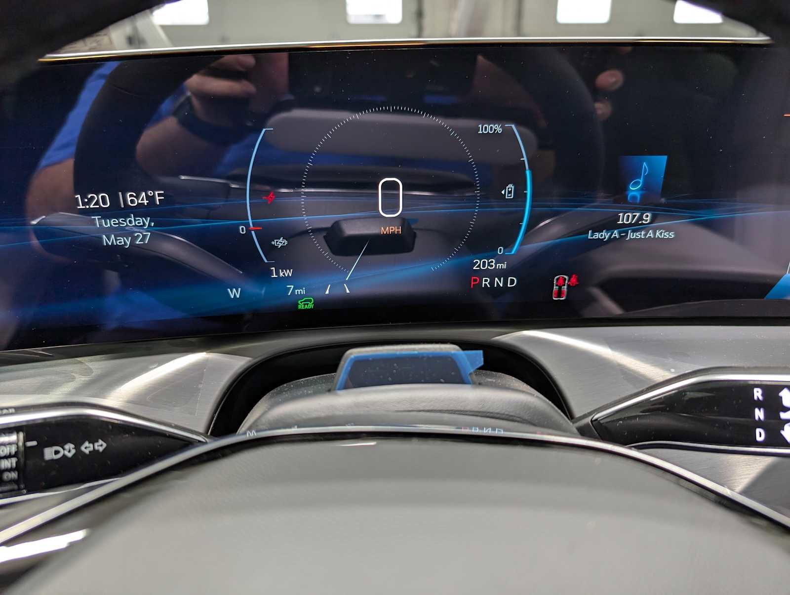 New 2026 Cadillac Vistiq Sport w/ LPO, Floor Liner Package image 20