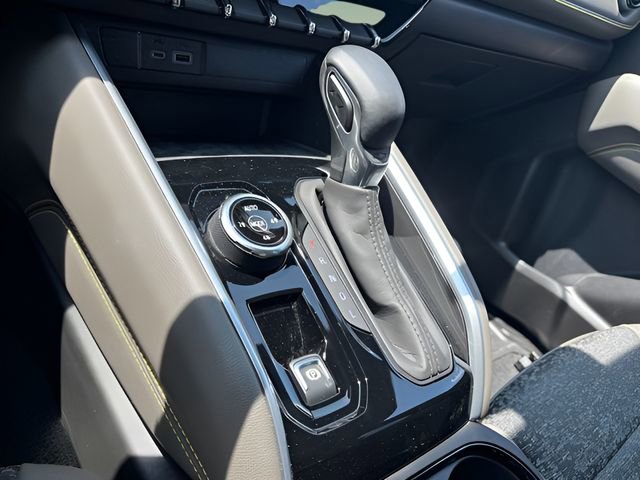 Used 2024 Chevrolet Colorado ZR2 image 18