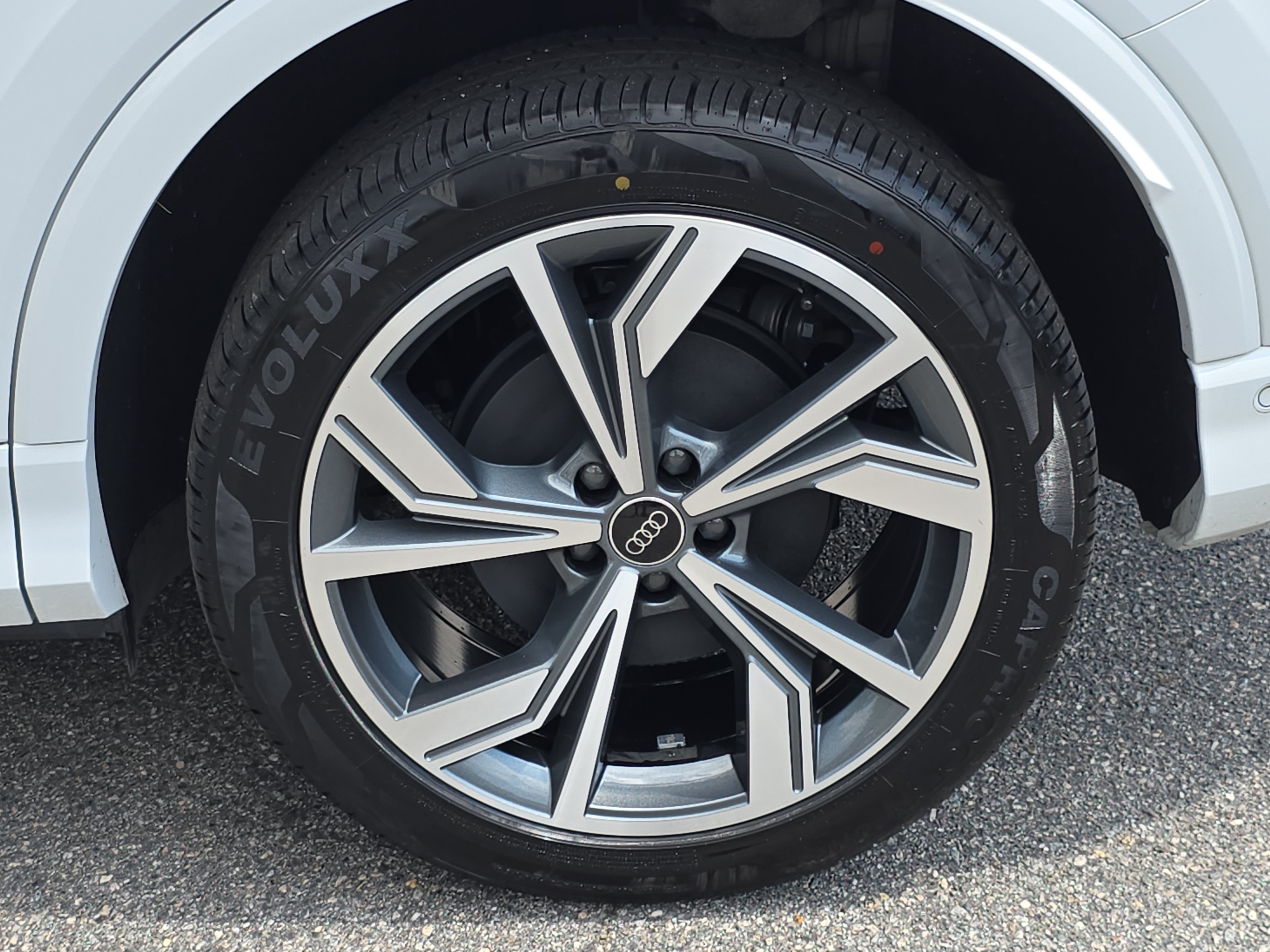 Used 2023 Audi Q4 e-tron Prestige w/ Black Optic Package AWD/4WD image 34
