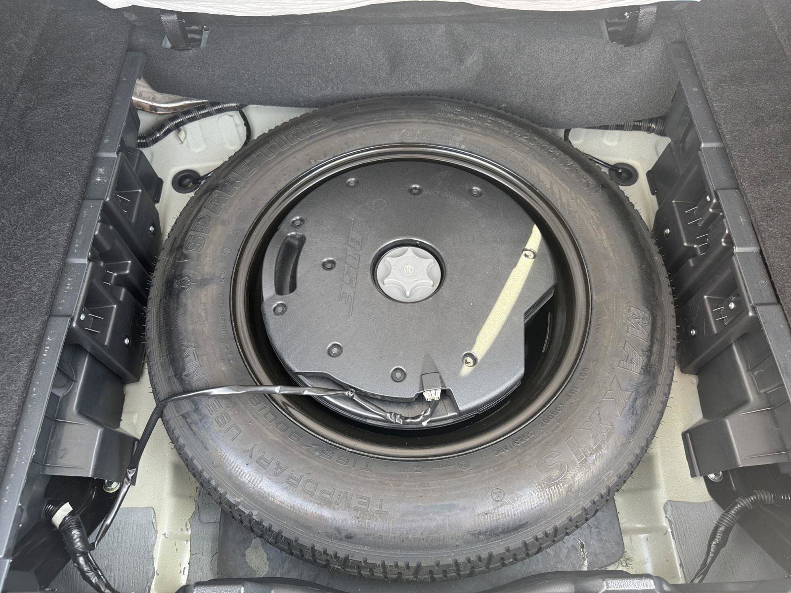 Used 2024 Nissan Murano Platinum AWD/4WD image 32