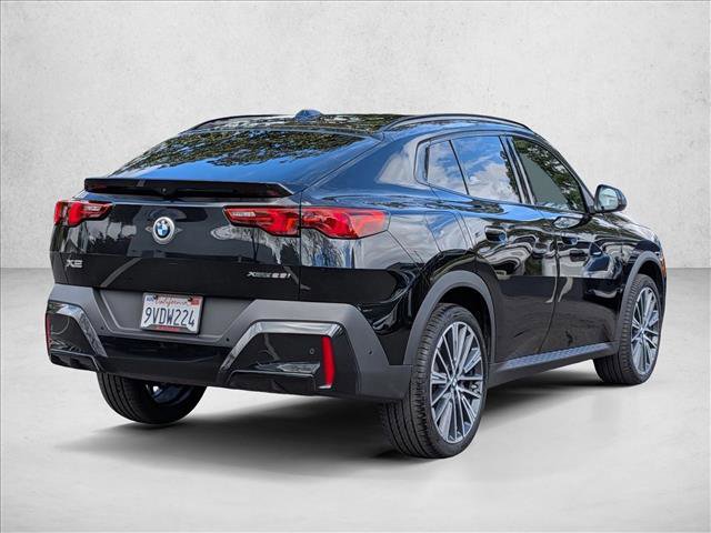 Used 2025 BMW X2 xDrive28i image 5
