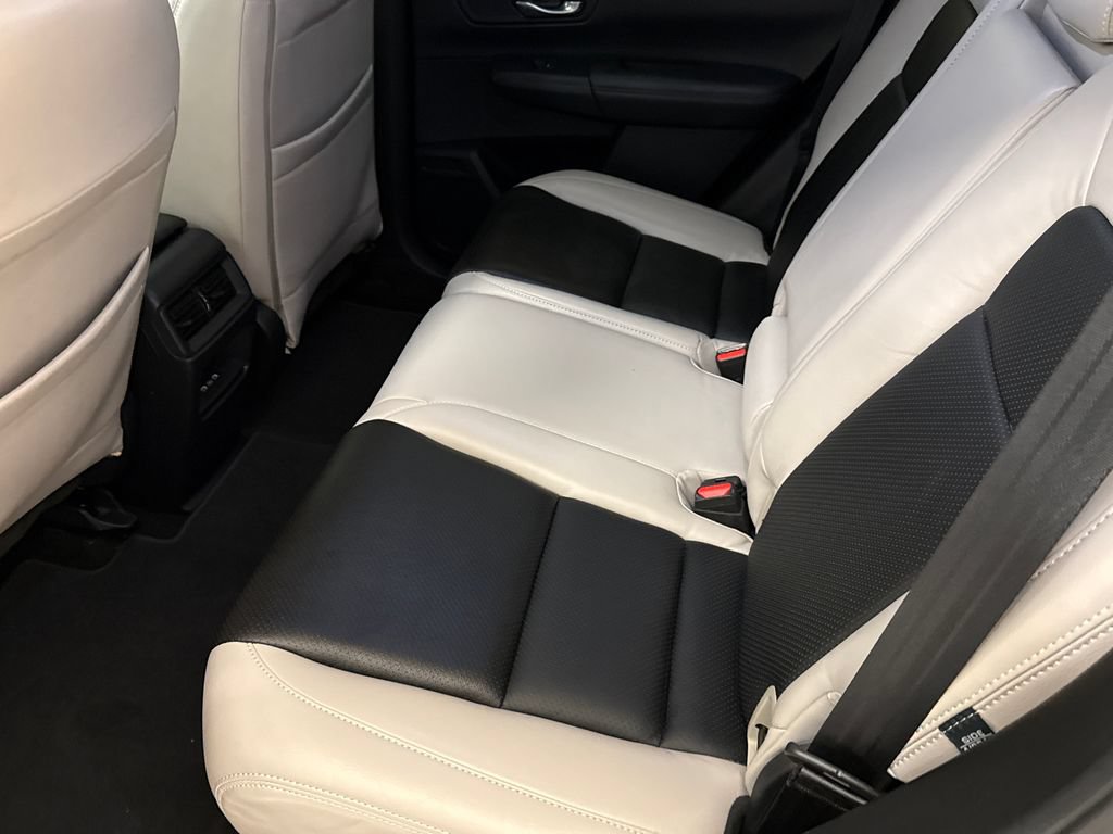 Used 2024 Honda CR-V EX image 18