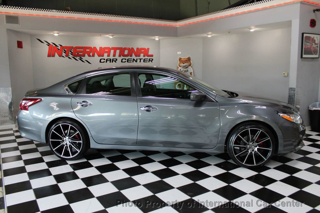 Used 2018 Nissan Altima 2.5 SV image 3