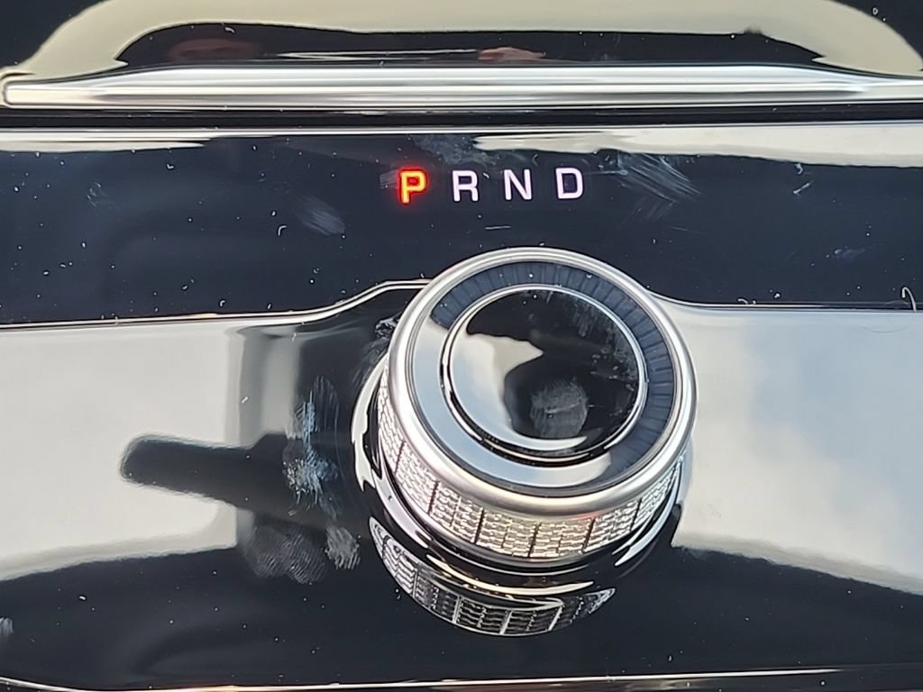 New 2026 Jeep Grand Cherokee L Laredo RWD image 5