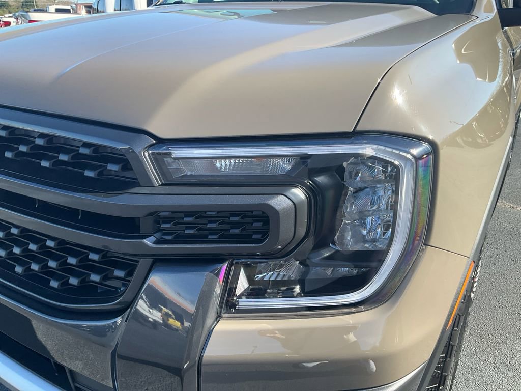 New 2026 Ford Ranger XLT w/ Equipment Group 301A High image 9