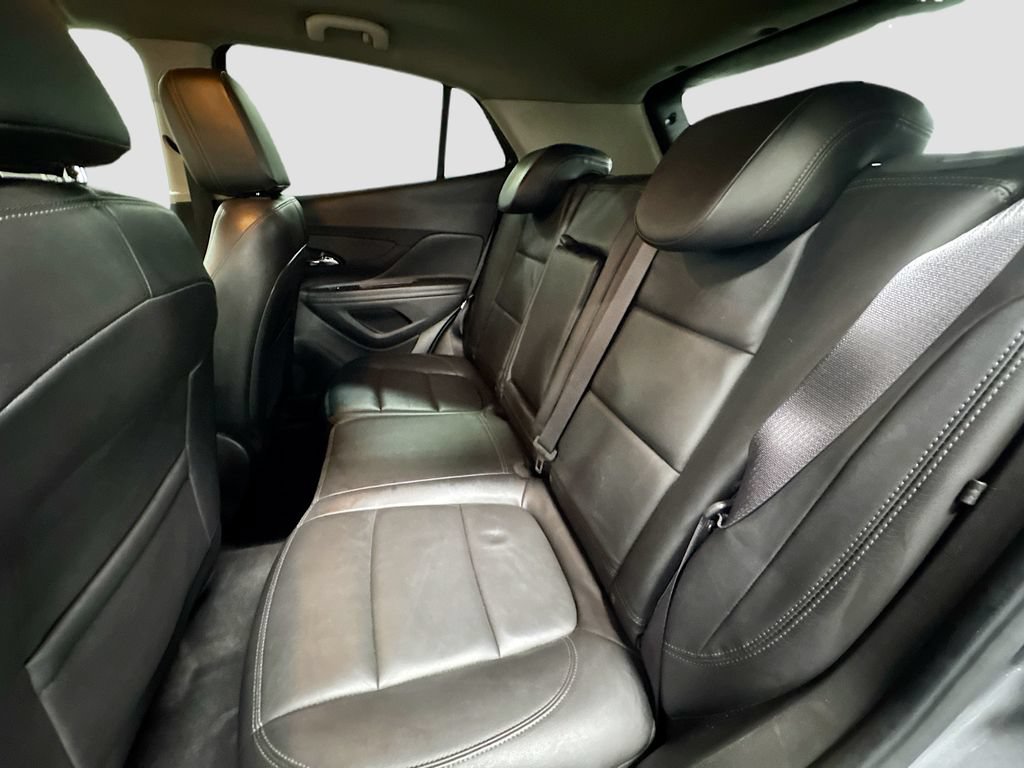 Used 2019 Buick Encore Essence AWD/4WD image 22