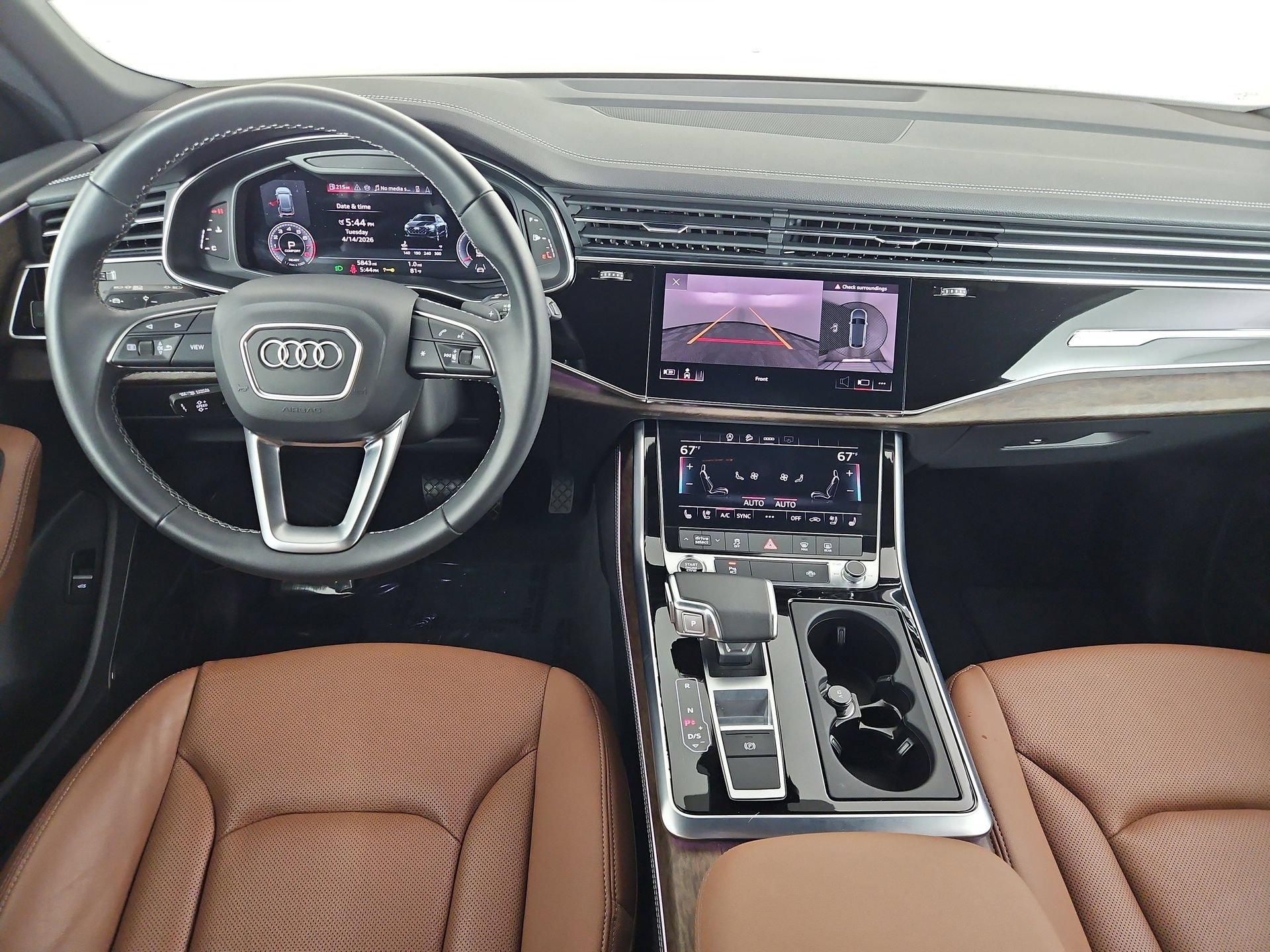 Certified 2025 Audi Q8 Premium Plus w/ Premium Plus Package AWD/4WD image 35