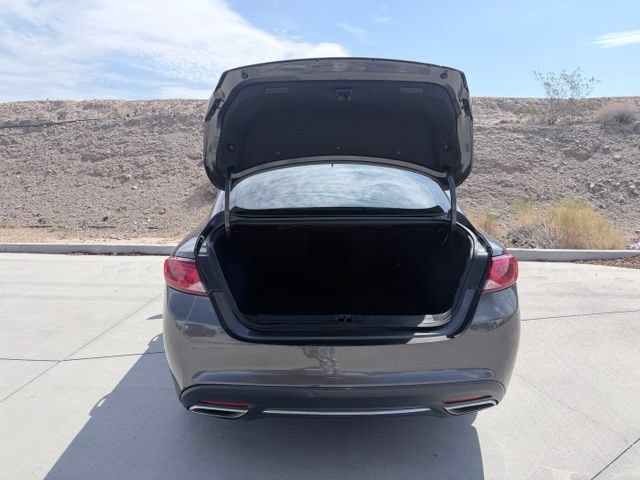 Used 2017 Chrysler 200 Limited Platinum w/ Comfort & Convenience Group FWD image 31