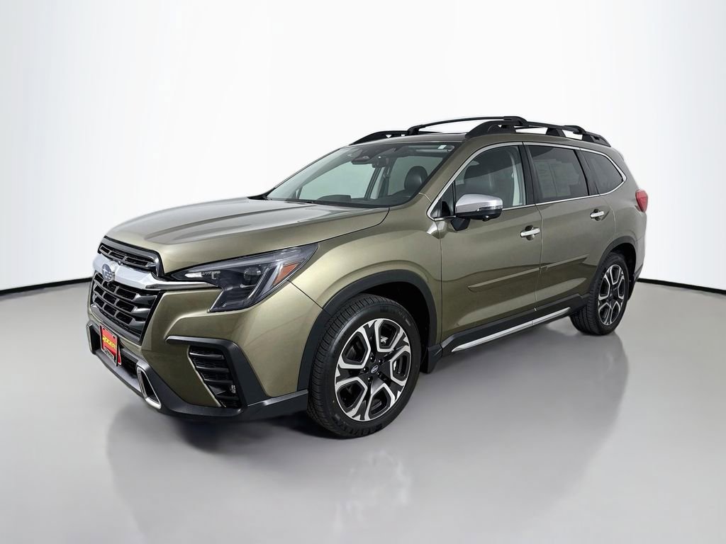 Used 2023 Subaru Ascent Touring AWD/4WD image 3