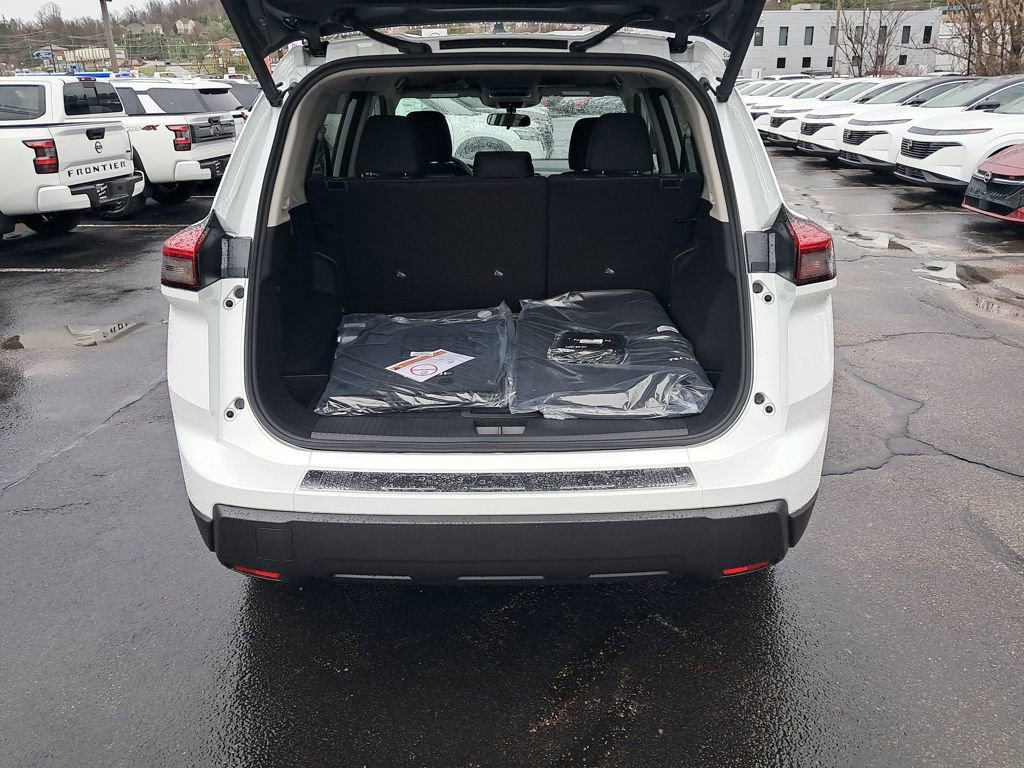 New 2026 Nissan Rogue SV w/ Cold Weather Package image 24