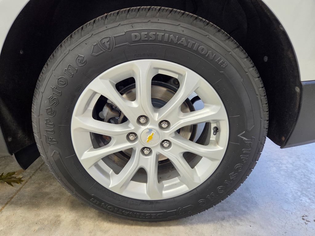 Used 2018 Chevrolet Equinox LT AWD/4WD image 15