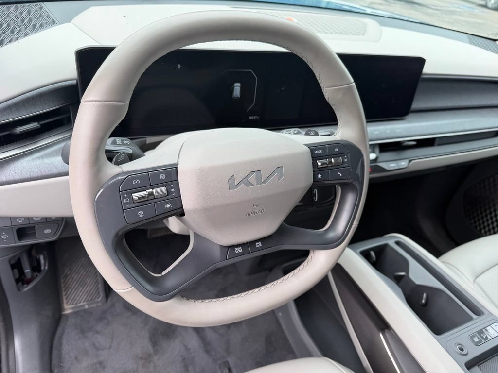 Used 2024 Kia EV9 Wind AWD/4WD image 8