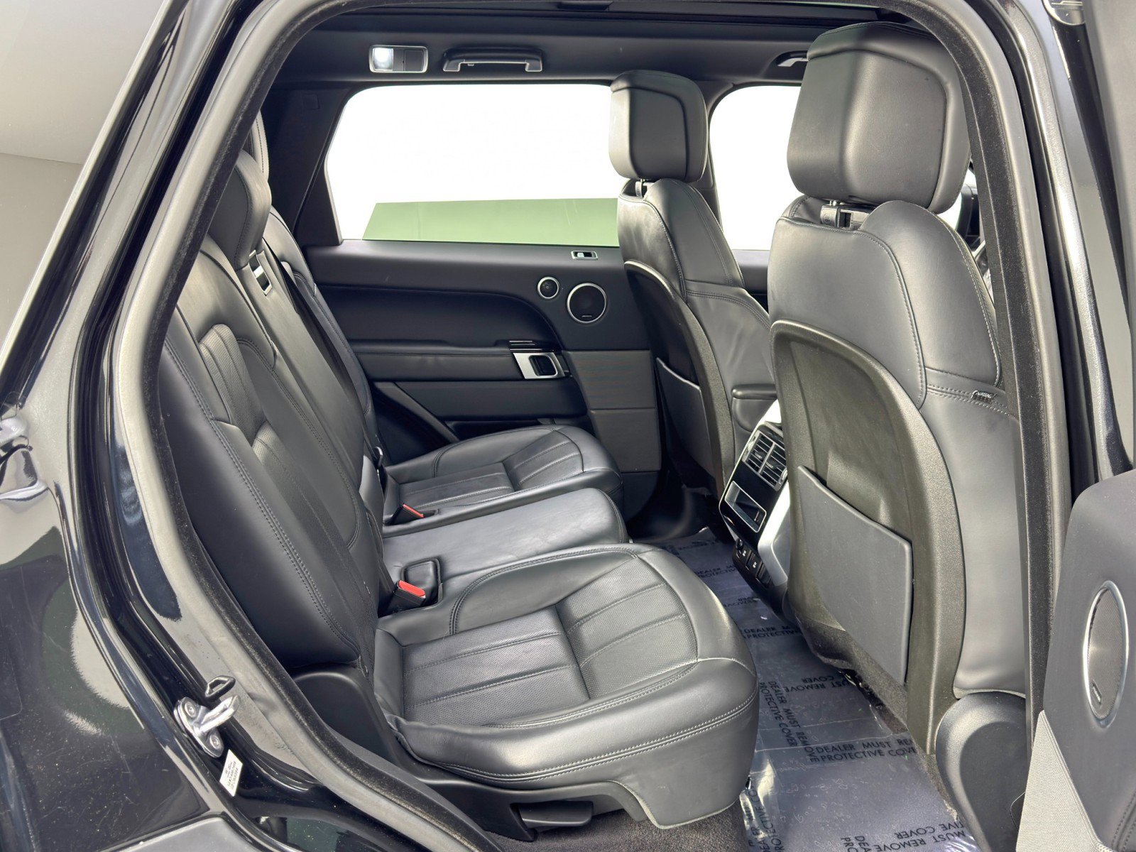 Used 2018 Land Rover Range Rover Sport HSE image 43