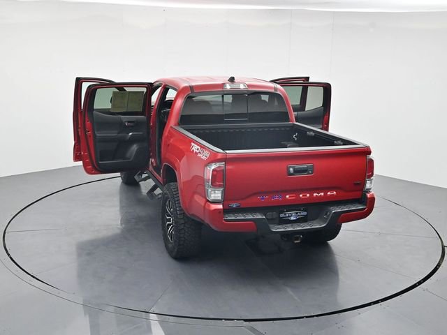 Used 2022 Toyota Tacoma TRD Sport w/ Technology Package image 45