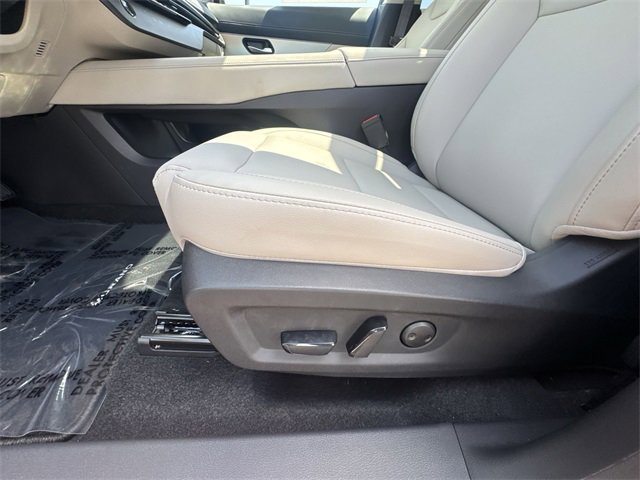 New 2025 Nissan Murano SL image 12