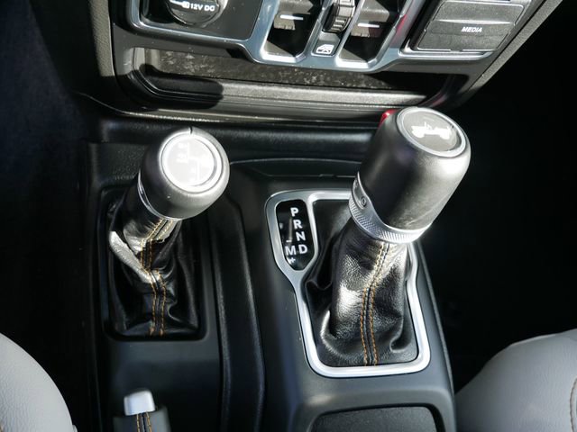 Used 2022 Jeep Wrangler Unlimited Sahara image 21