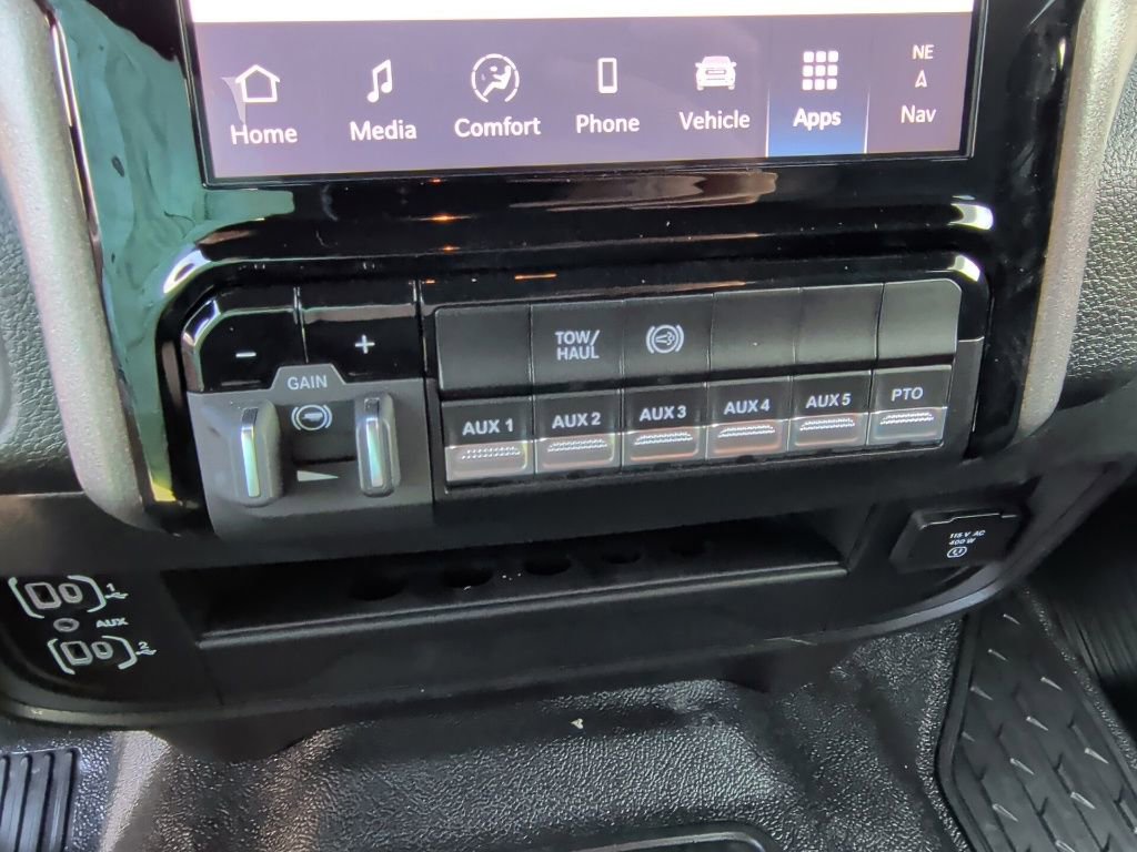 New 2026 RAM 5500 Tradesman image 31