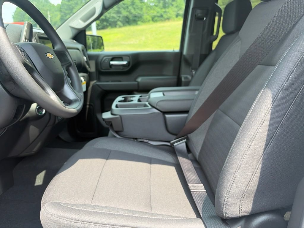 New 2026 Chevrolet Silverado 1500 Custom AWD/4WD image 14