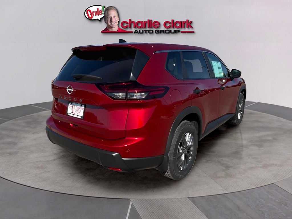 Used 2025 Nissan Rogue S FWD image 5