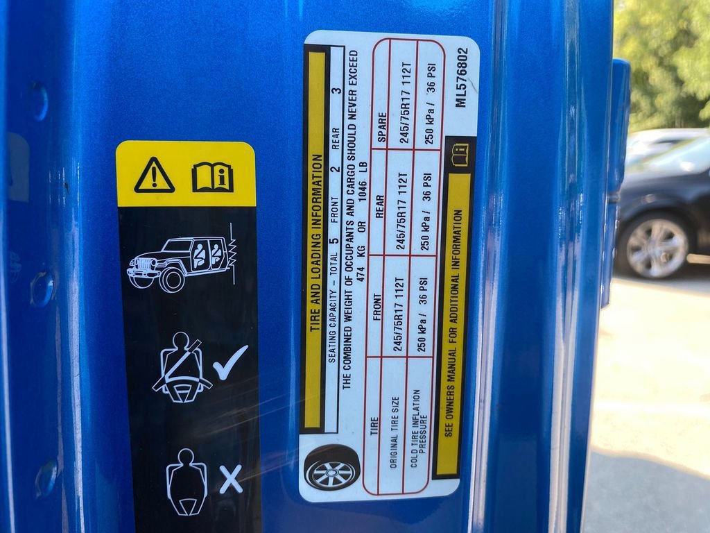 Used 2021 Jeep Gladiator Sport image 31