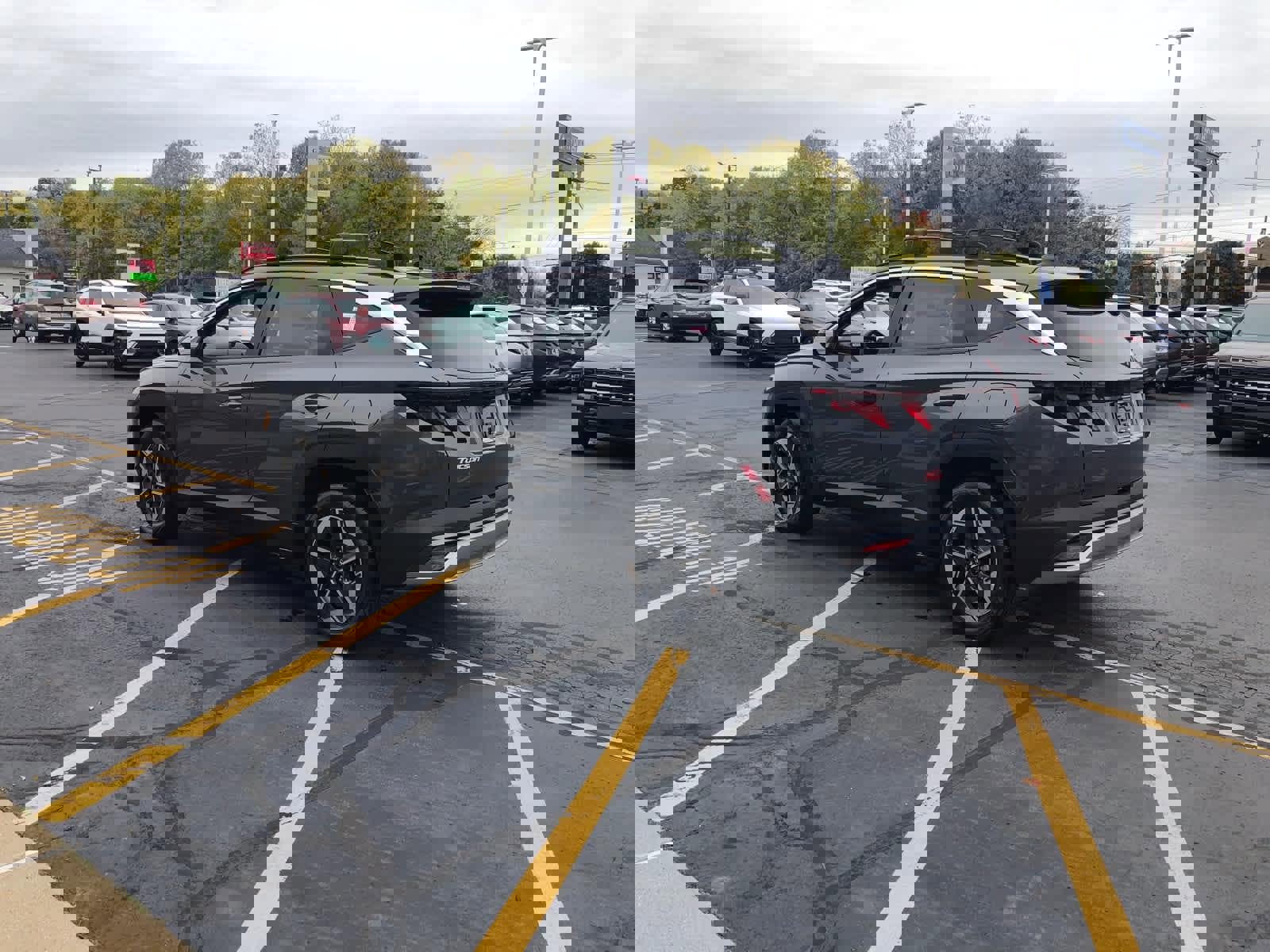 New 2026 Hyundai Tucson SEL image 3