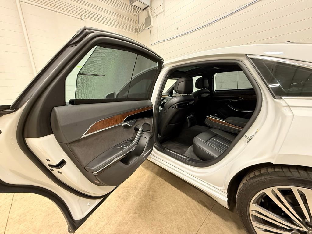 Used 2020 Audi A8 L 4.0T AWD/4WD image 25