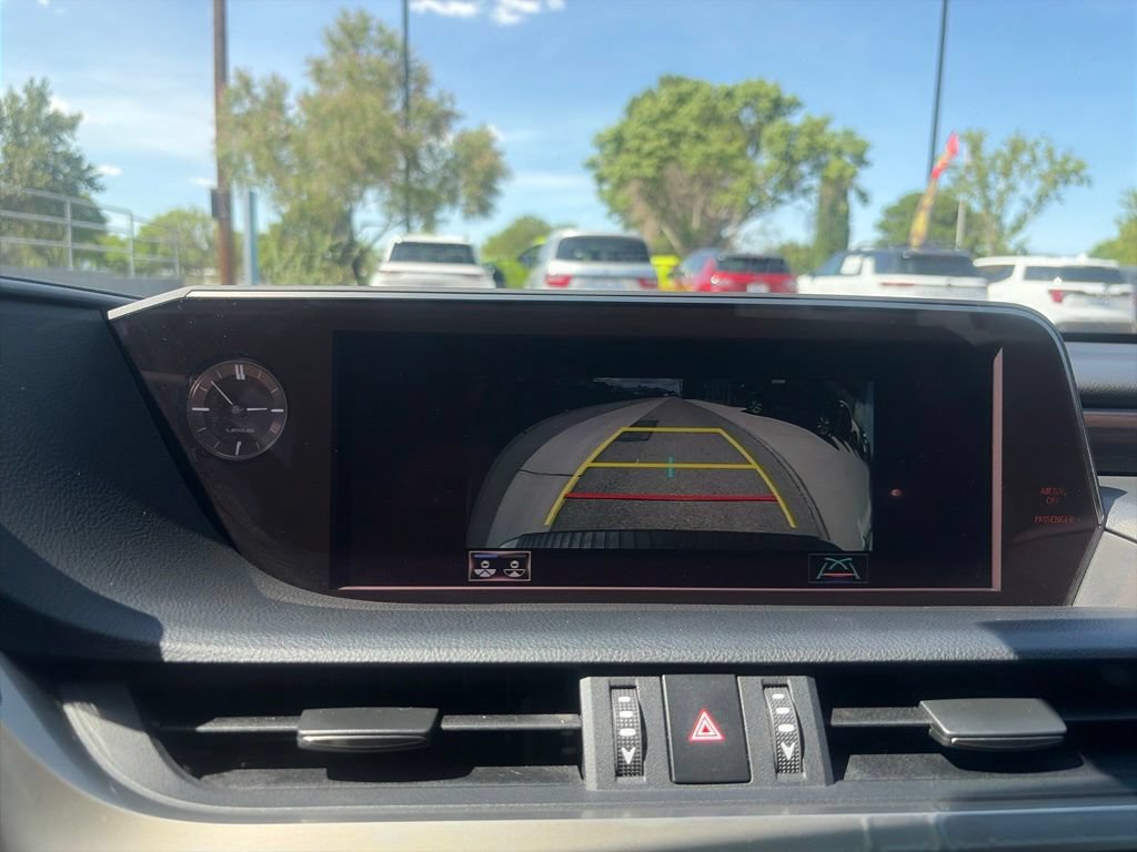 Used 2019 Lexus ES 300h w/ Premium Package FWD image 47