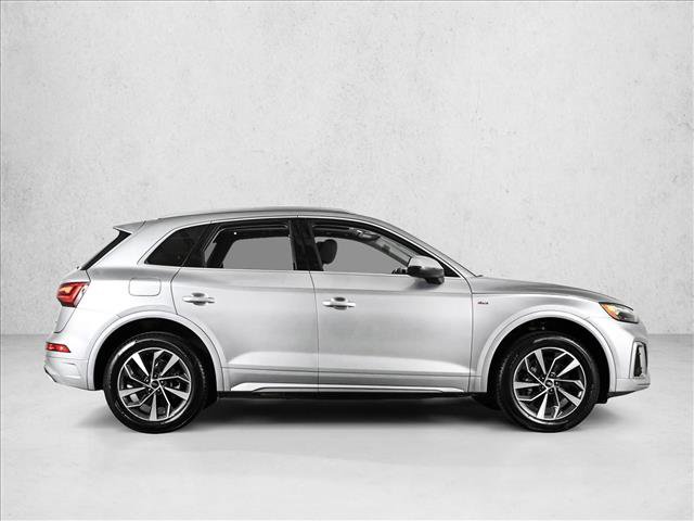 Used 2023 Audi Q5 2.0T Premium Plus w/ Premium Plus Package AWD/4WD image 4