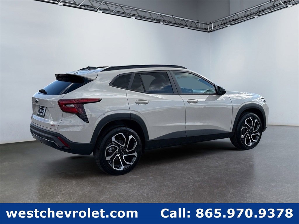 New 2026 Chevrolet Trax RS w/ Sunroof Package image 3