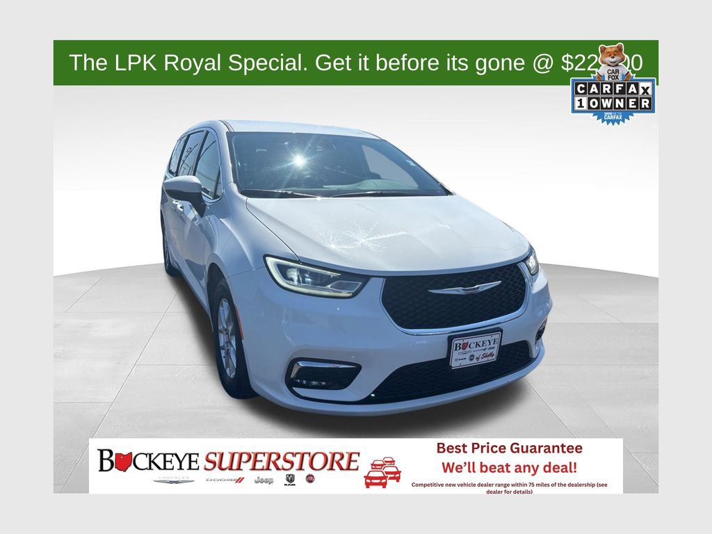Used 2023 Chrysler Pacifica Touring-L