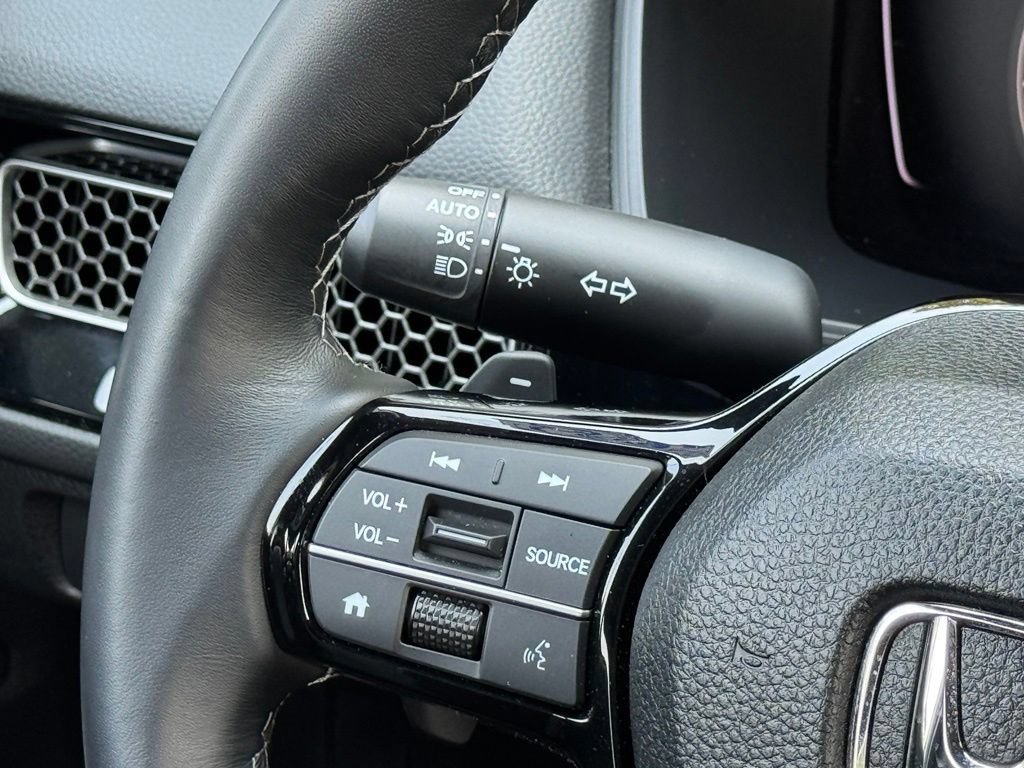 Used 2023 Honda Civic Sport image 18