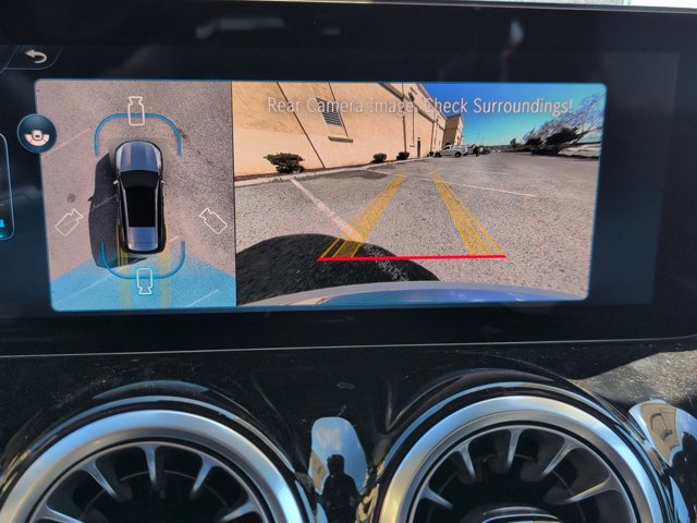 New 2026 Mercedes-Benz GLB 250 4MATIC image 13