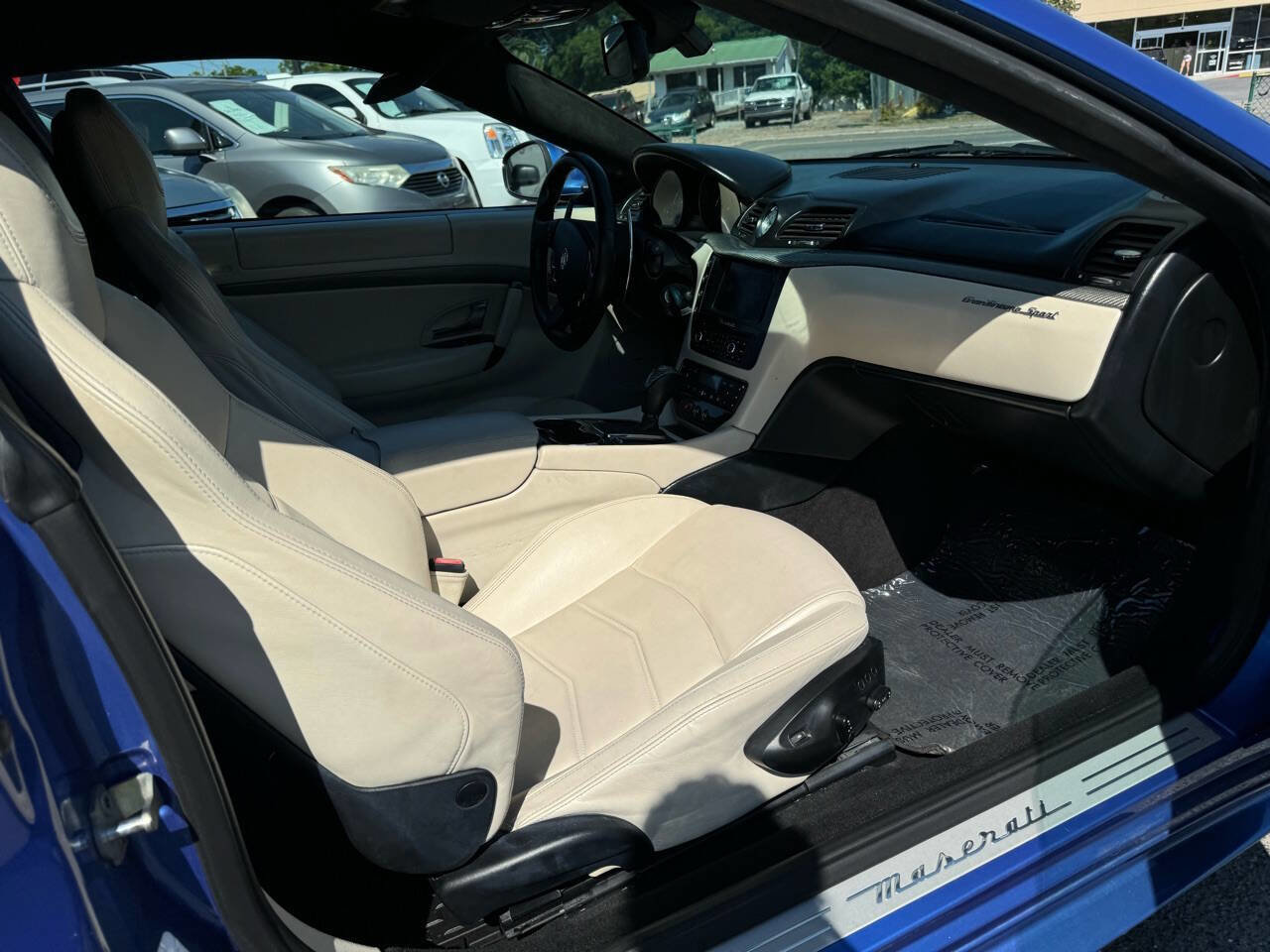 Used 2013 Maserati GranTurismo Sport image 24